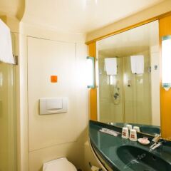 Отель Ibis Xian Heping ванная фото 2