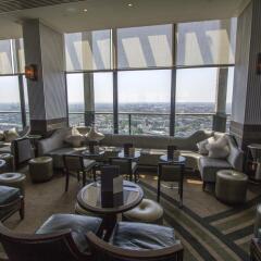 Отель Hilton On Park Lane Лондон гостиничный бар
