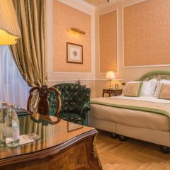 Отель Bernini Palace Италия, Флоренция - 9 отзывов об отеле, цены и фото номеров - забронировать отель Bernini Palace онлайн удобства в номере