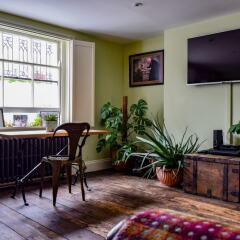 Отель Stylish 1 Bedroom Flat With A Beautiful Garden Лондон фото 10