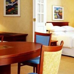 Отель Sheraton Essen Hotel Германия, Эссен - отзывы, цены и фото номеров - забронировать отель Sheraton Essen Hotel онлайн удобства в номере фото 2