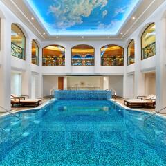 Гостиница The St. Regis Moscow Nikolskaya бассейн