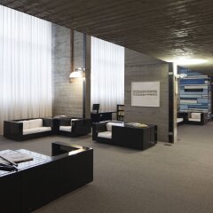 Отель DUPARC Contemporary Suites интерьер отеля