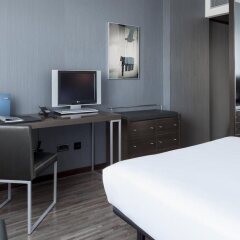 AC Hotel Coslada Aeropuerto удобства в номере фото 2