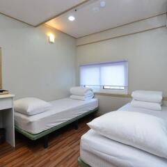 Отель 2U Guesthouse Сеул комната для гостей фото 2