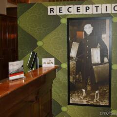Отель Holiday Inn Schumann Брюссель сауна