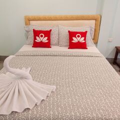 Отель Zen Rooms Siripong Road Бангкок комната для гостей фото 2