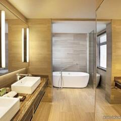 Отель Hilton Colombo Residence Шри-Ланка, Коломбо - отзывы, цены и фото номеров - забронировать отель Hilton Colombo Residence онлайн ванная