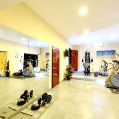 Hotel Life фитнесс-зал фото 4