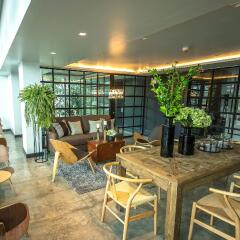 Отель Apartelle Jatujak Hotel Таиланд, Бангкок - отзывы, цены и фото номеров - забронировать отель Apartelle Jatujak Hotel онлайн гостиничный бар