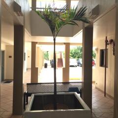Guam Airport Hotel интерьер отеля