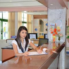 Artemis Hotel Apartments интерьер отеля