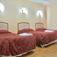 Coop Dopa Hostel фитнесс-зал