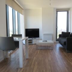 Апартаменты Quay Apartments Солфорд комната для гостей фото 6