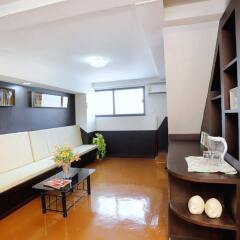 Отель Baan Namtarn Guest House Бангкок развлечения