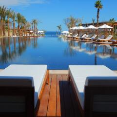 Отель Chileno Bay Resort & Residences Кабо-Сан-Лукас пляж