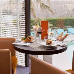 Отель Sofitel Marseille Vieux Port Франция, Марсель - 2 отзыва об отеле, цены и фото номеров - забронировать отель Sofitel Marseille Vieux Port онлайн питание фото 3