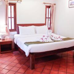 Отель Bangtao Village Resort комната для гостей фото 5