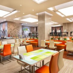 Отель Holiday Inn Express Chengdu Wuhou питание фото 3