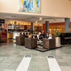 Отель Dorint Hotel Dresden Германия, Дрезден - отзывы, цены и фото номеров - забронировать отель Dorint Hotel Dresden онлайн интерьер отеля фото 3