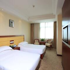 Beijing International Shipping Hotel комната для гостей