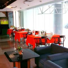 Mike Hotel интерьер отеля
