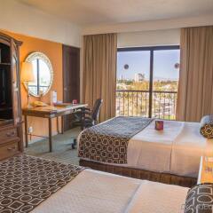 Отель Holiday Inn Guadalajara Expo комната для гостей фото 5
