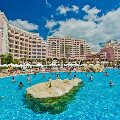 Отель DIT Majestic Beach Resort Болгария, Солнечный берег - отзывы, цены и фото номеров - забронировать отель DIT Majestic Beach Resort онлайн с домашними животными