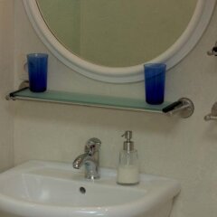 Отель Silent Bruges B&B Бельгия, Брюгге - отзывы, цены и фото номеров - забронировать отель Silent Bruges B&B онлайн ванная фото 2