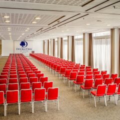 Отель DoubleTree by Hilton Milan Милан помещение для мероприятий фото 2