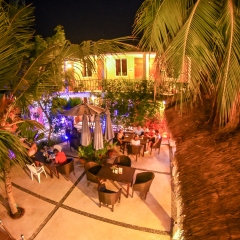 Отель Casadana Thulusdhoo Остров Гасфинолу фото 4