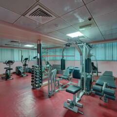 Отель Tulip Inn Sharjah фитнесс-зал фото 2