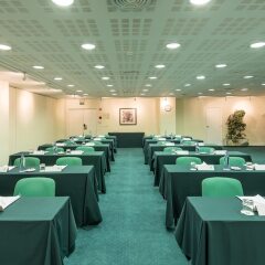 Отель Holiday Inn Lisbon Португалия, Лиссабон - 1 отзыв об отеле, цены и фото номеров - забронировать отель Holiday Inn Lisbon онлайн фото 9