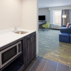 Hampton Inn & Suites Sioux City South in Sioux City, United States of America from 144$, photos, reviews - zenhotels.com