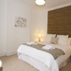 Апартаменты Acorn of London - Gower Apartments комната для гостей фото 2