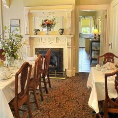 Отель O Canada House Bed & Breakfast Канада, Ванкувер - отзывы, цены и фото номеров - забронировать отель O Canada House Bed & Breakfast онлайн помещение для мероприятий