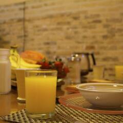 Отель Residencia Los Angeles Bed & Breakfast питание фото 2