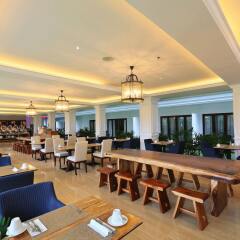 Grand Palace Hotel Sanur - Bali гостиничный бар