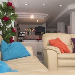 Hotel Fucsia гостиничный бар