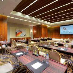 Отель Marriott Executive Apts Al Jaddaf Дубай помещение для мероприятий