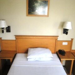 Hotel Wisata in Gorontalo, Indonesia from 18$, photos, reviews - zenhotels.com guestroom photo 2