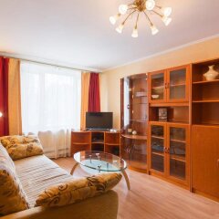 Апартаменты LikeHome Апартаменты Полянка комната для гостей фото 5