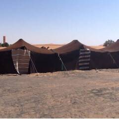 Отель Les Pyramides Merzouga Camp Марокко, Мерзуга - отзывы, цены и фото номеров - забронировать отель Les Pyramides Merzouga Camp онлайн парковка
