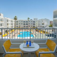 Отель Smartline Paphos балкон