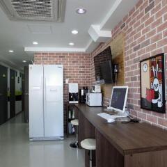 Отель 24 Guesthouse Dongdaemun Market в номере фото 2