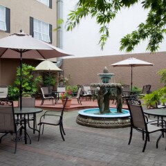 Отель Quality Inn Downtown Inner Harbour Канада, Виктория - отзывы, цены и фото номеров - забронировать отель Quality Inn Downtown Inner Harbour онлайн бассейн фото 3