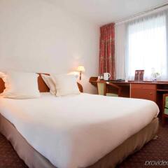 Отель Mercure Paris Tour Eiffel Grenelle Париж комната для гостей фото 5