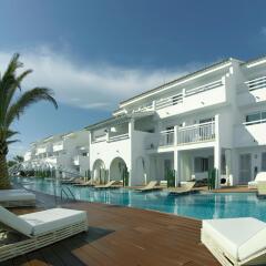 Ushuaia Ibiza Beach Hotel - Adults Only бассейн