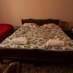 Отель Nana and Alex's Guest House Грузия, Степанцминда - отзывы, цены и фото номеров - забронировать отель Nana and Alex's Guest House онлайн комната для гостей фото 3