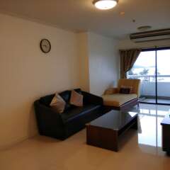 Отель Patong Tower Holiday Rentals Патонг комната для гостей